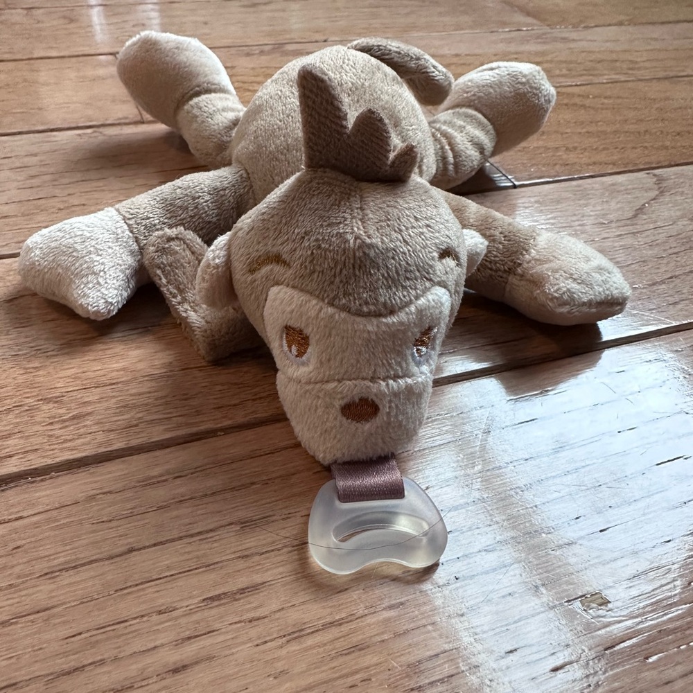 Philips AVENT Soothie Snuggle Pacifier Holder with Detachable Pacifier